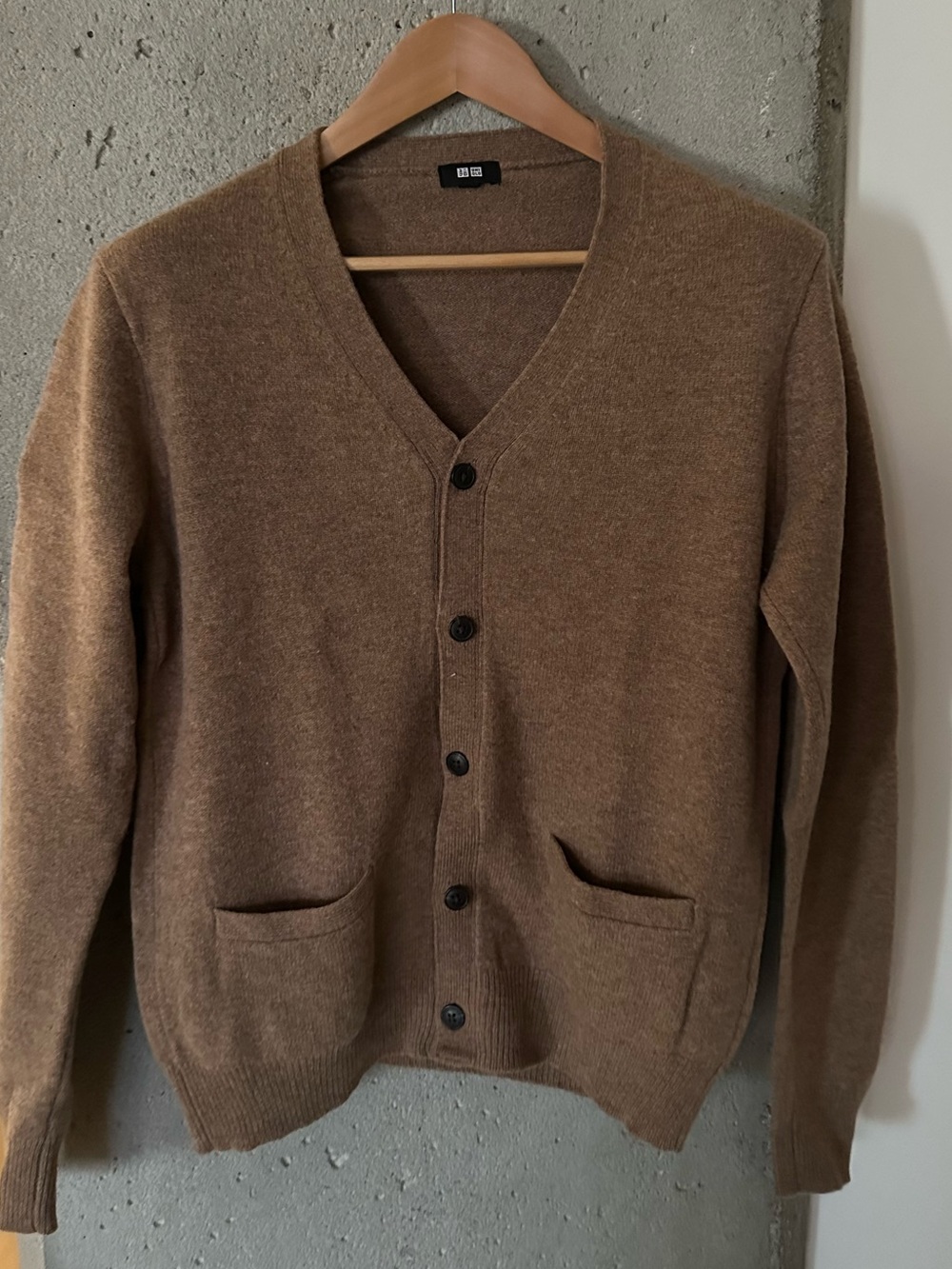 Uniqlo Camel V-Neck Button 100% Wool Cardigan S